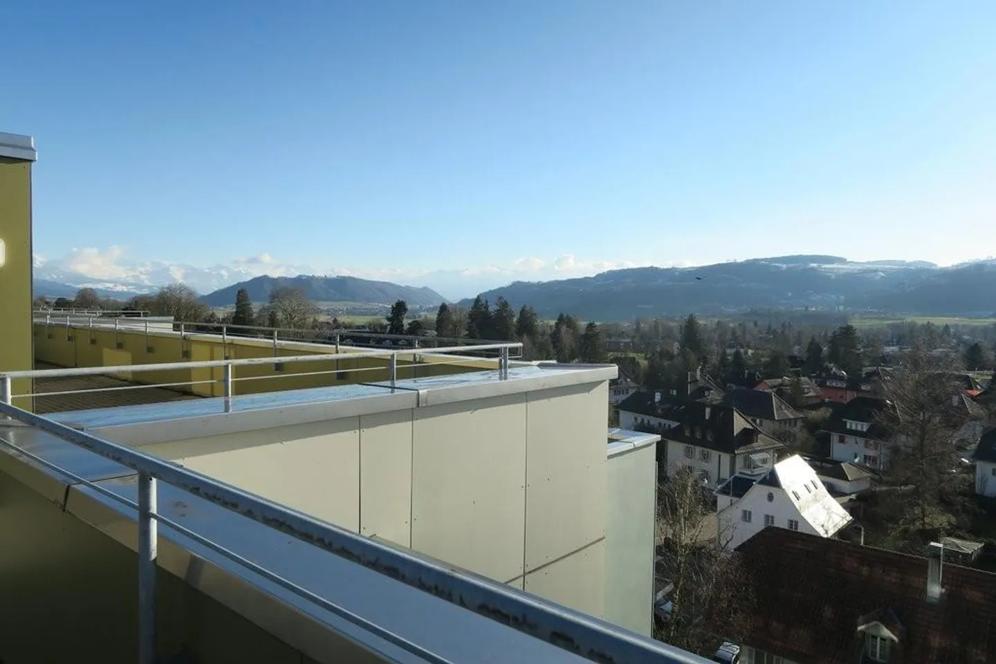 Vivre au bord de la forêt - central, calme et parfaitement connecté - Photo 1 sur 9