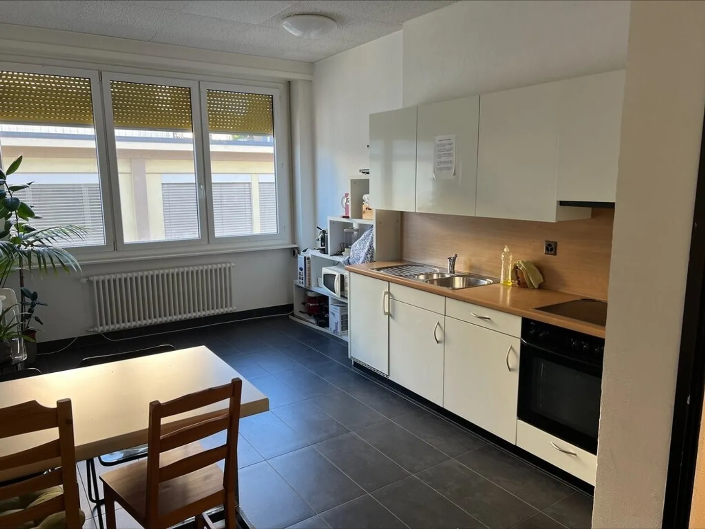 To seize! Office of 33m2 in the city of Renens - Photo 5 of 5
