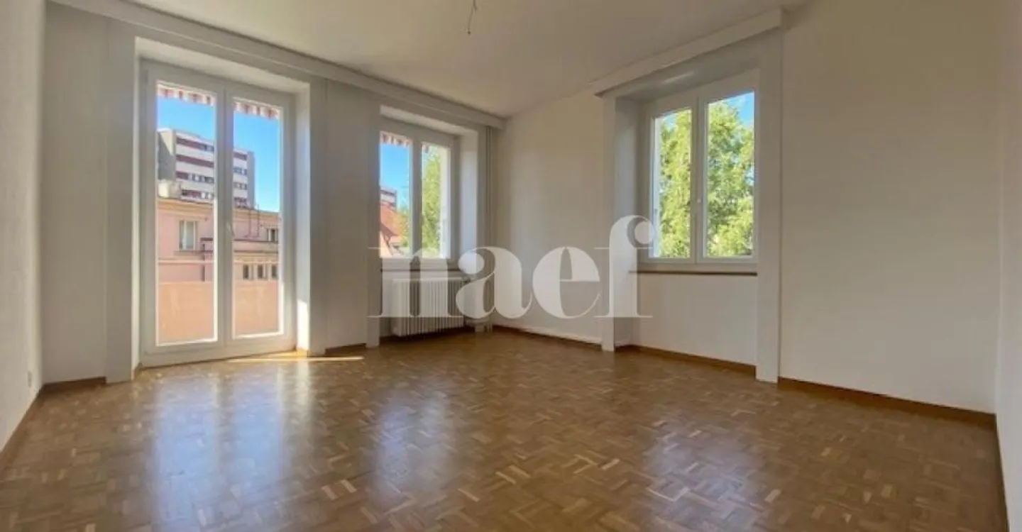 Appartement 4 pièces rénové - Photo 4 sur 9