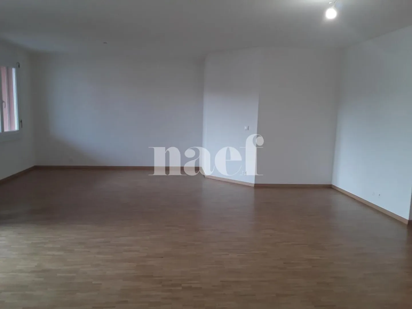 Appartamento 5 locali - Foto 2 di 3