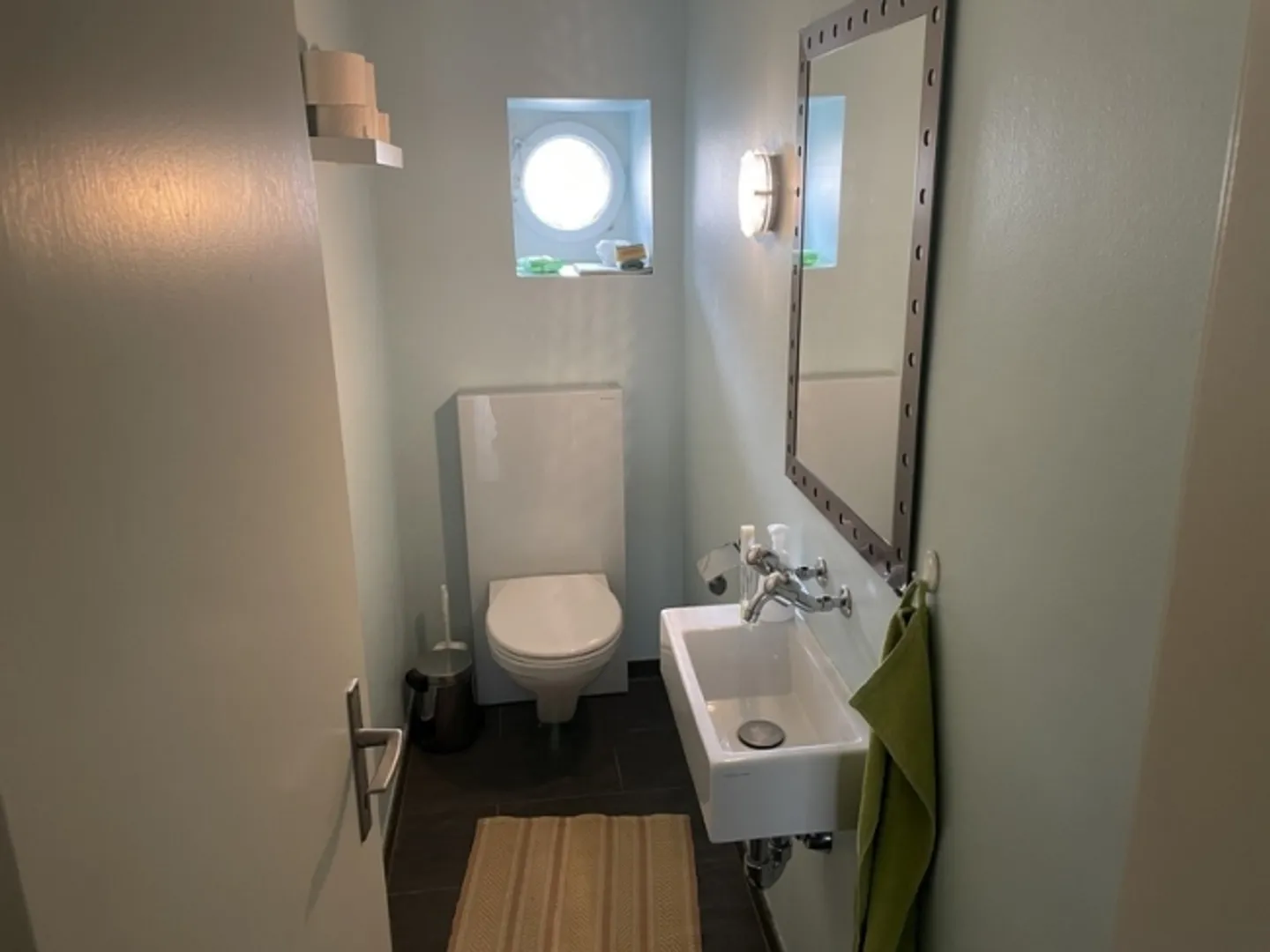 APPARTEMENT 3½ PIÈCES À BERNE - WEISSENBÜHL, MEUBLÉ, TEMPORAIRE - Photo 5 sur 6