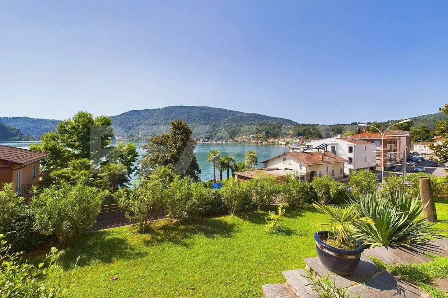 Appartamento in vendita - Foto 1 di 13