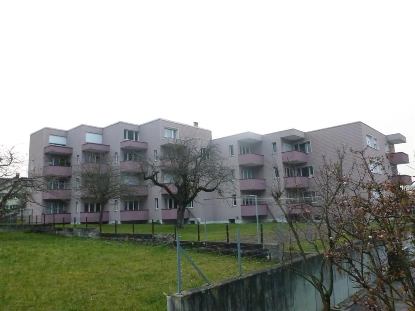 Appartamento ideale per single con balcone - Foto 1 di 6