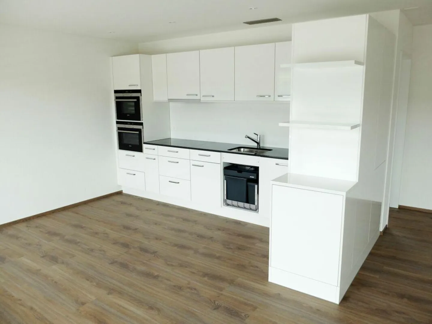 Appartamento Attico Moderno in Affitto - Foto 1 di 7