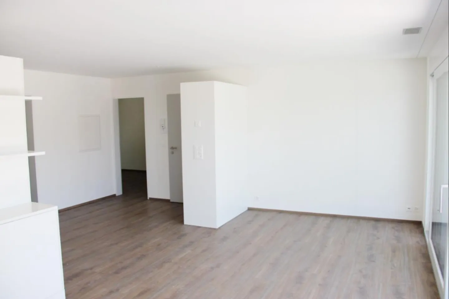 Appartamento Attico Moderno in Affitto - Foto 2 di 7