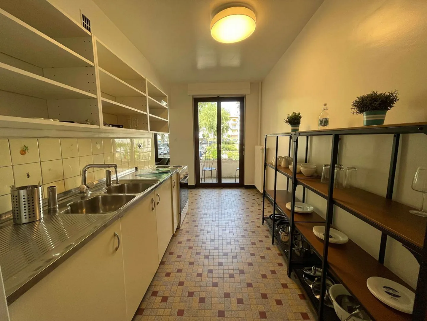Camera arredata in appartamento modernizzato a Champ Claude - Foto 10 di 24