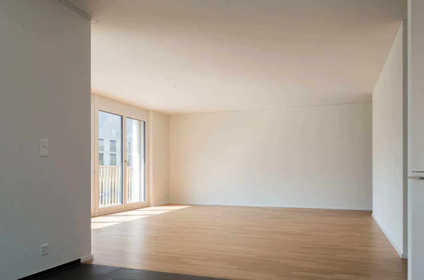 Exclusive Family Apartment in a Sunny and Quiet Location - Photo 3 of 5