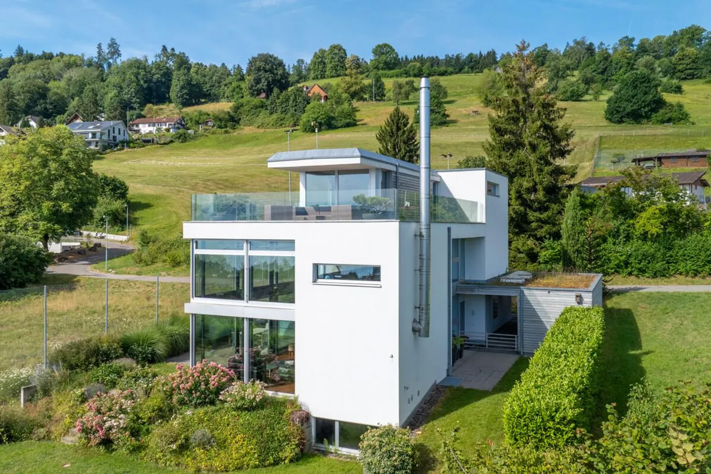 Casa unifamiliare a Oberrieden: vista lago, sole e privacy - Foto 6 di 7