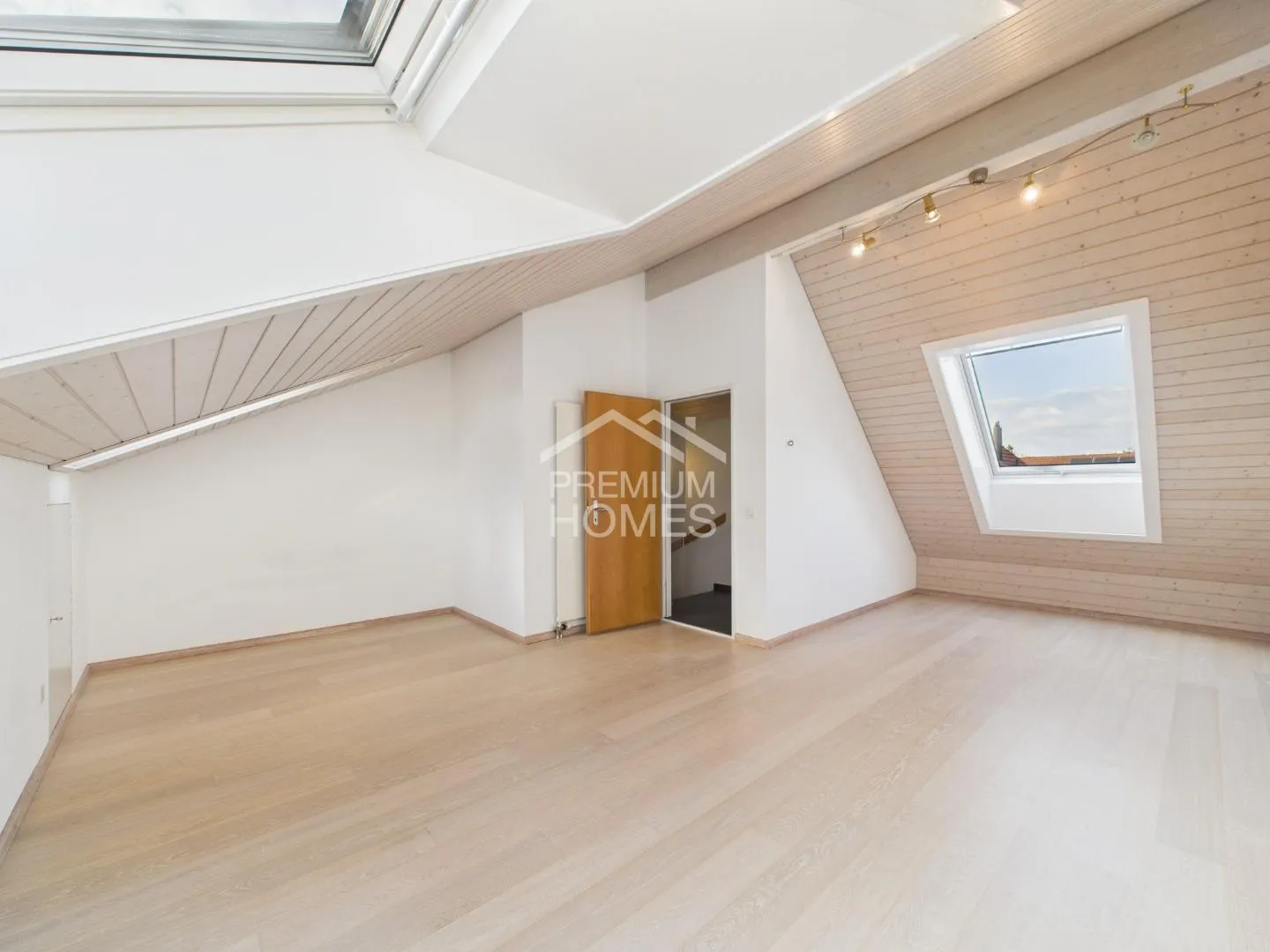 Charmantes Familienhaus in der Natur - Foto 11 von 13