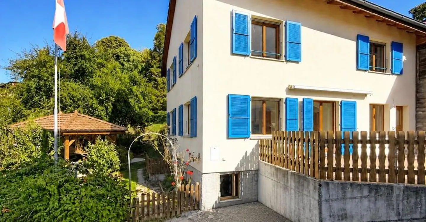Finally a house where your whole family finds its place, 7 min from Bercher, the LEB and schools - Photo 2 of 12
