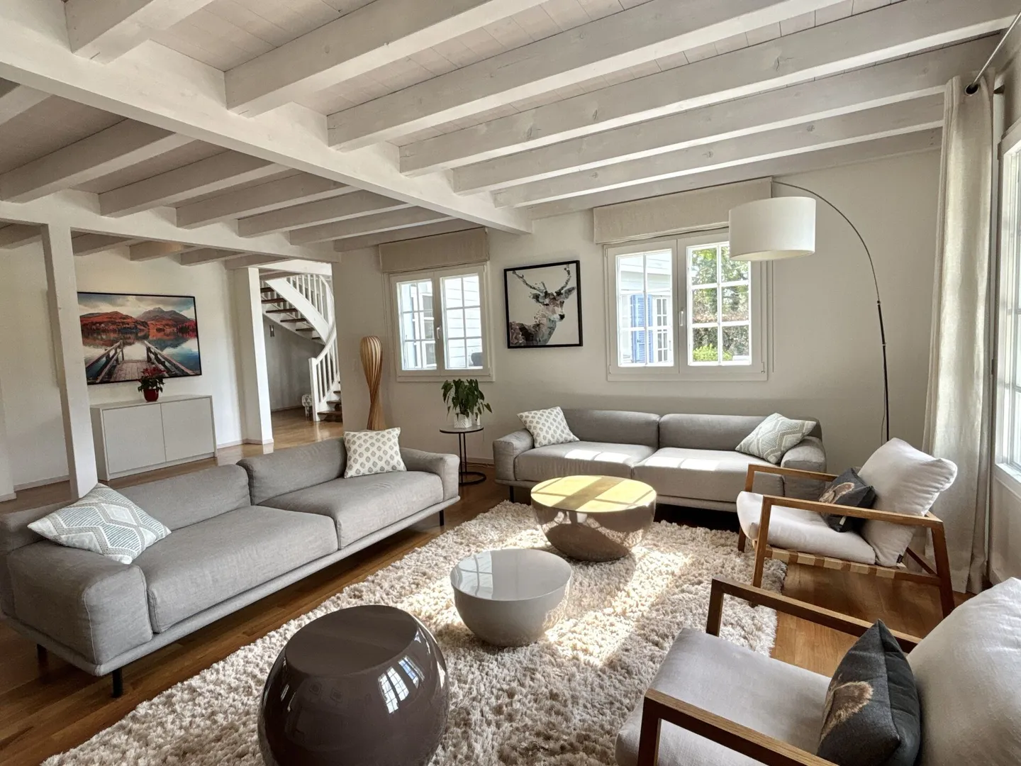 A Gingins, charming property on the edge of the forest, intimacy and elegance 10 minutes from Nyon - Photo 5 of 18