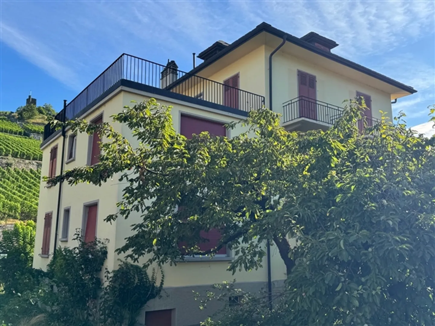 House with 3 apartments / Sierre / As an investment / EXCLUSIVITY - Photo 6 of 10