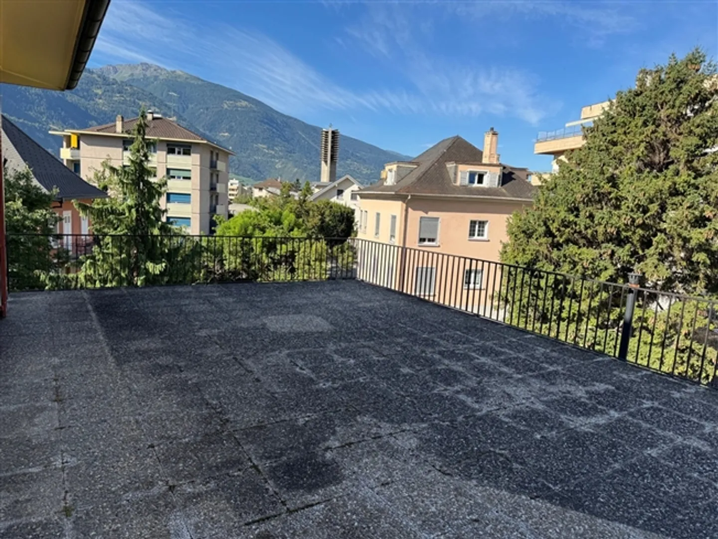 House with 3 apartments / Sierre / As an investment / EXCLUSIVITY - Photo 8 of 10