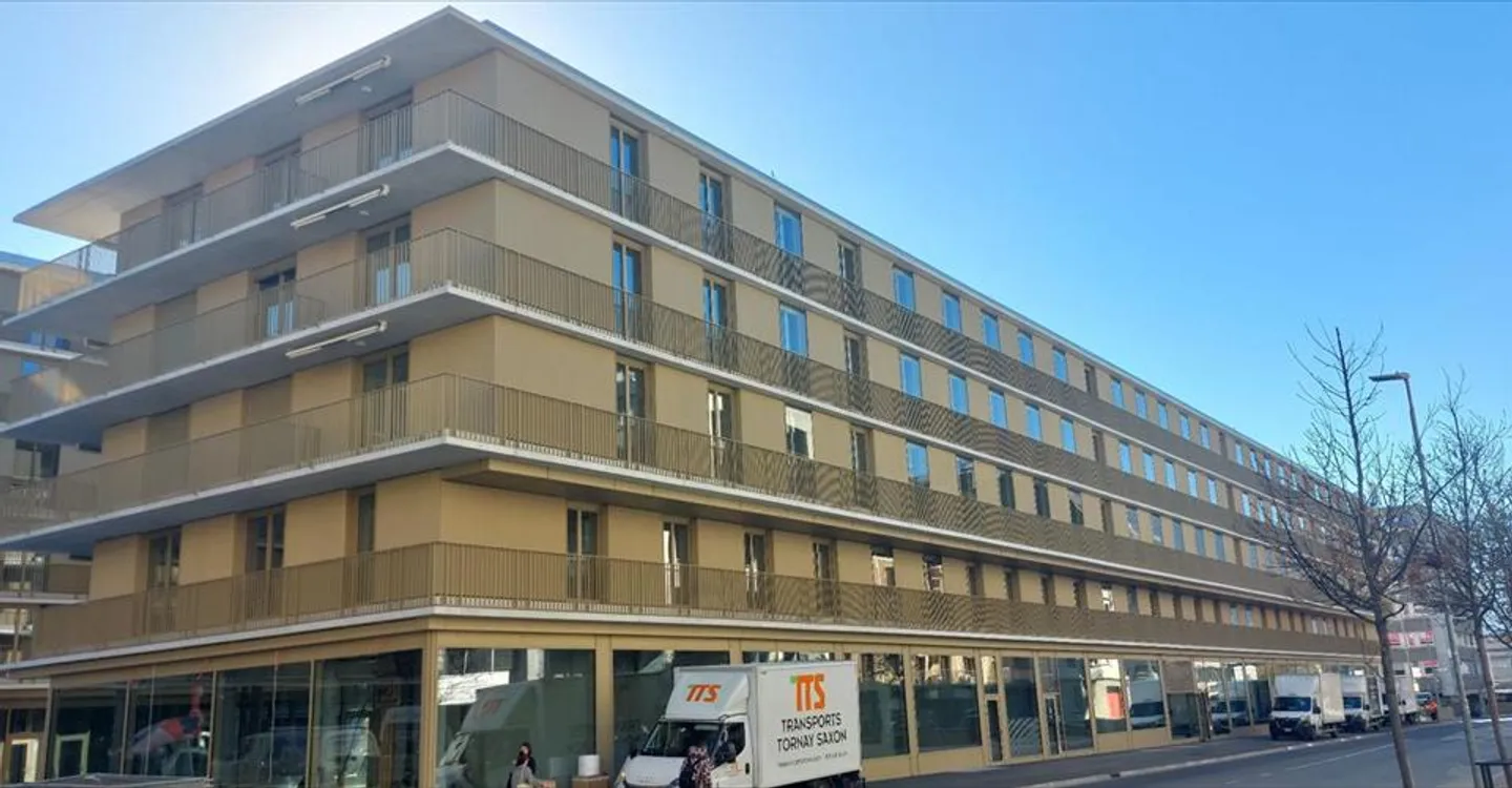 Edificio ad uso misto in affitto - Foto 8 di 12