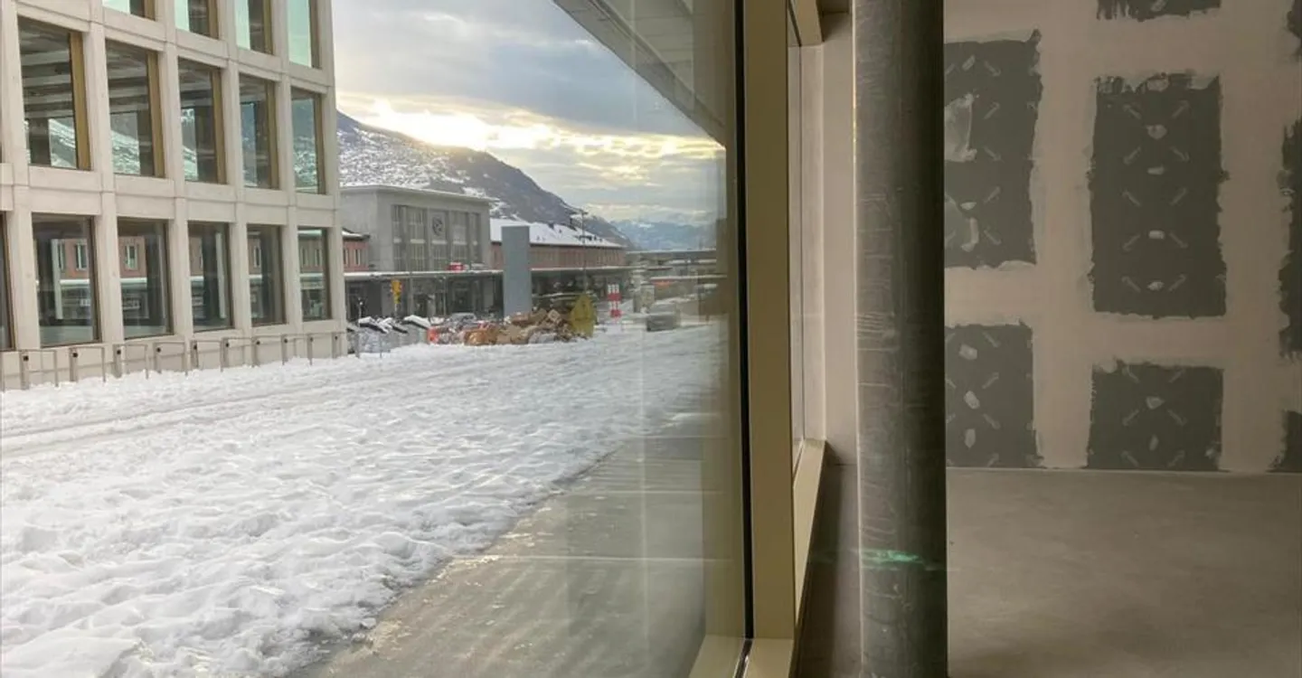 Edificio ad uso misto in affitto - Foto 10 di 12