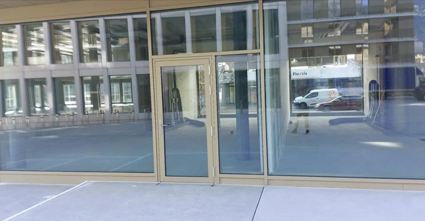 Edificio ad uso misto in affitto - Foto 11 di 12