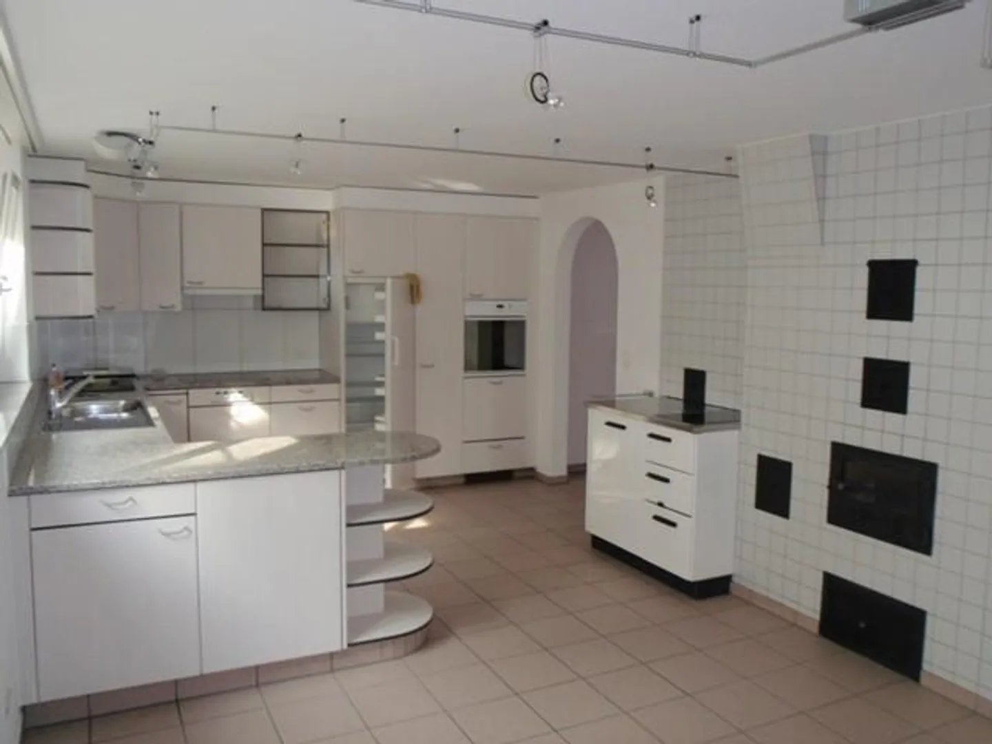 3.5 Room Ground Floor Apartment for Rent in Remigen - Photo 2 of 6