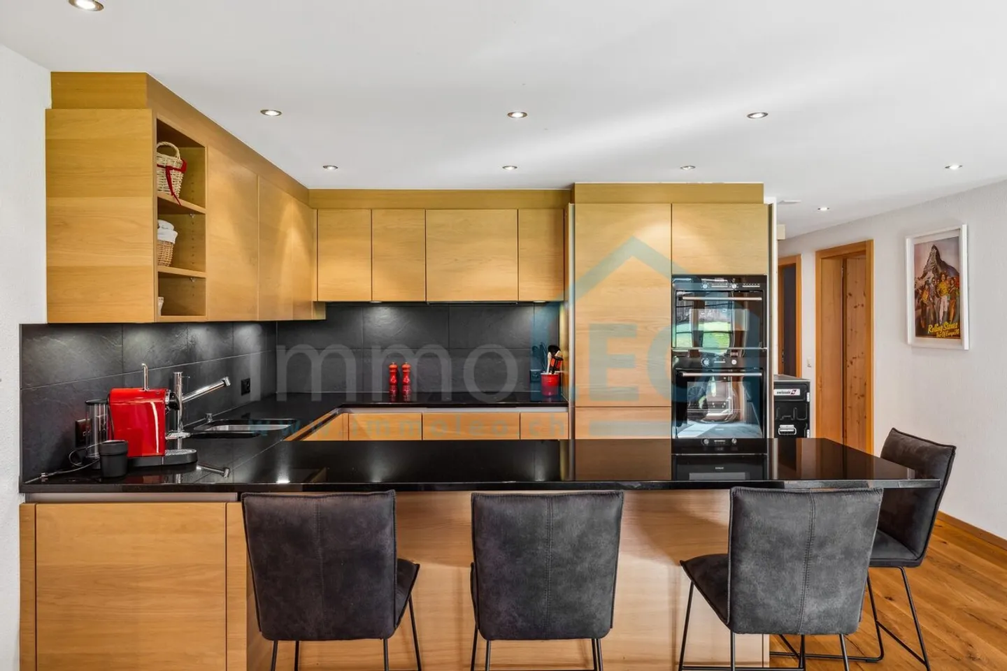 Moderno appartamento 4 ½ locali con vista fantastica sulle montagne - Foto 3 di 5