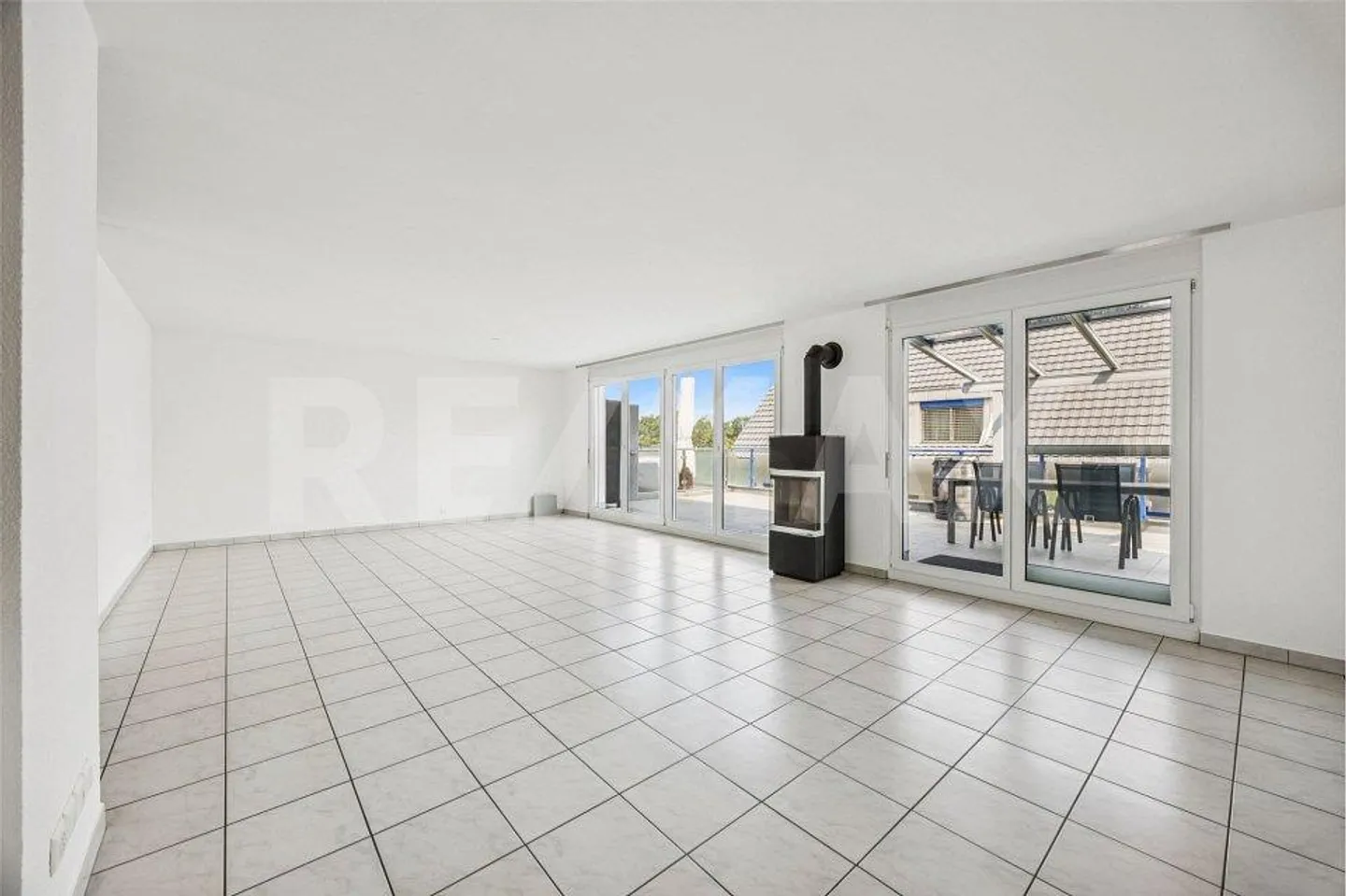 Appartement spacieux de 3 étages avec vue sur le Rhin... - Photo 3 sur 13