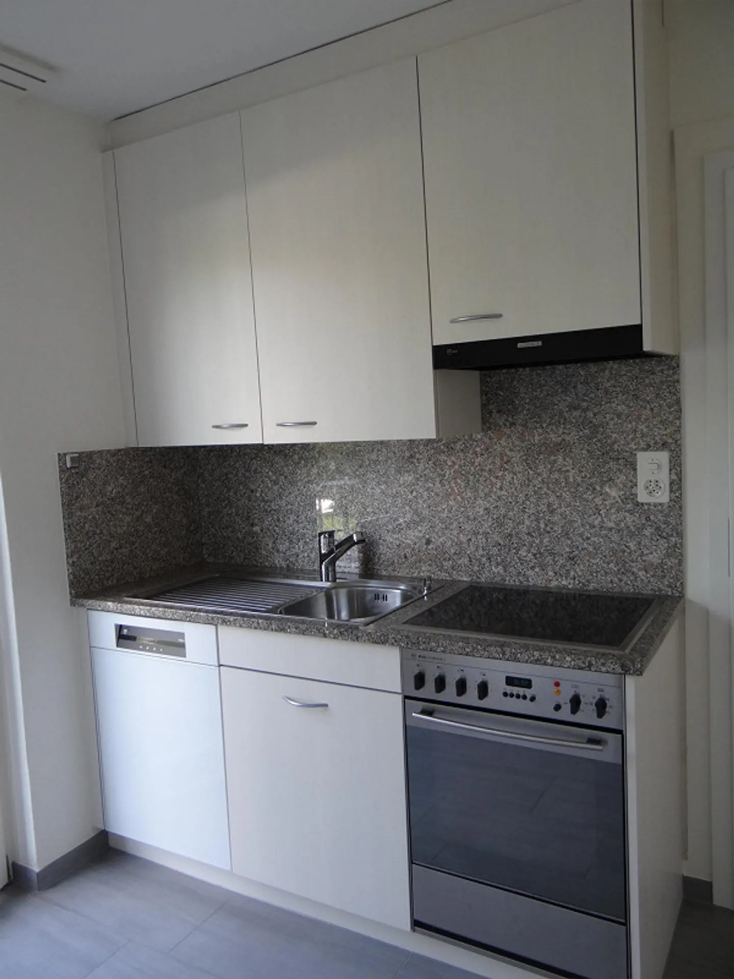 Renovierte 3-Zimmer Wohnung - Foto 3 von 8