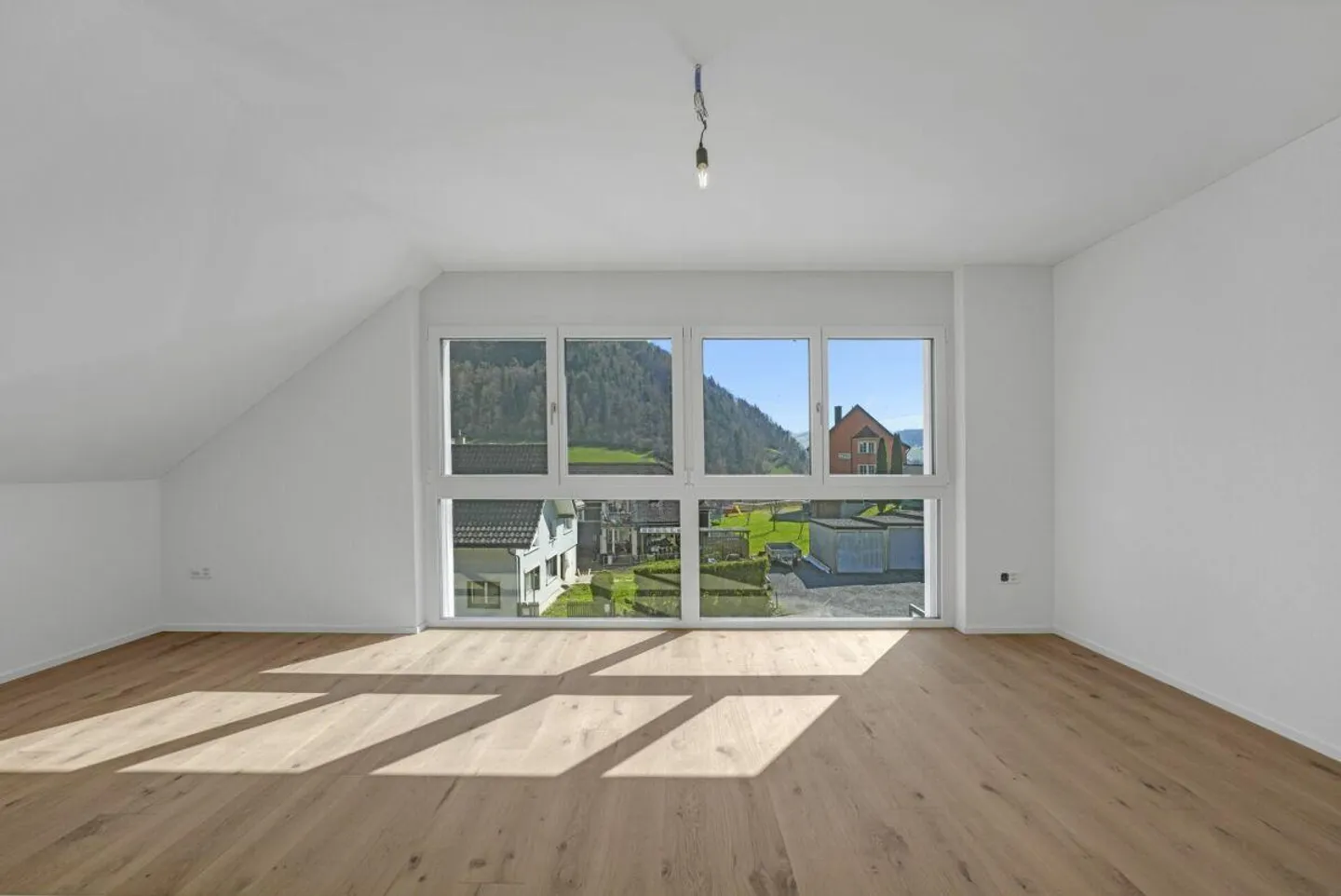 Moderne Doppelhaushälfte mit Sicht - Foto 8 von 20