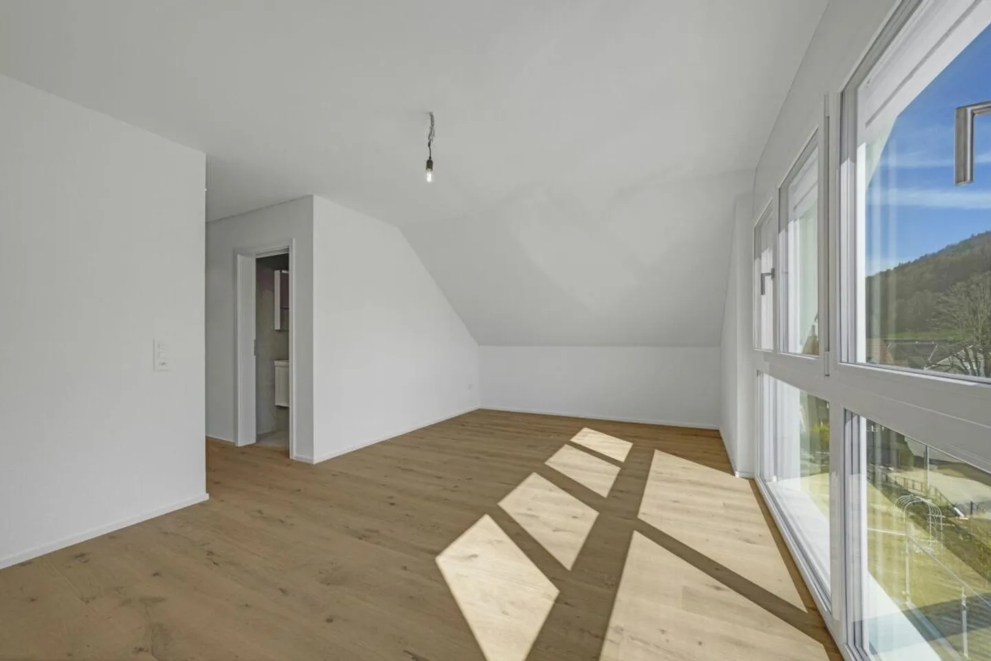 Moderne Doppelhaushälfte mit Sicht - Foto 9 von 20
