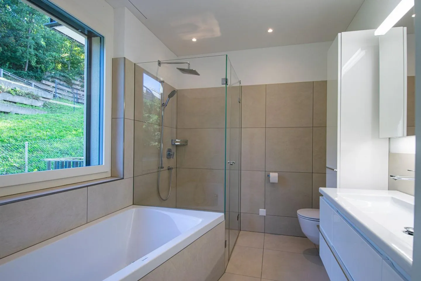 Exklusives Apartment mit Seeblick - Foto 8 von 12