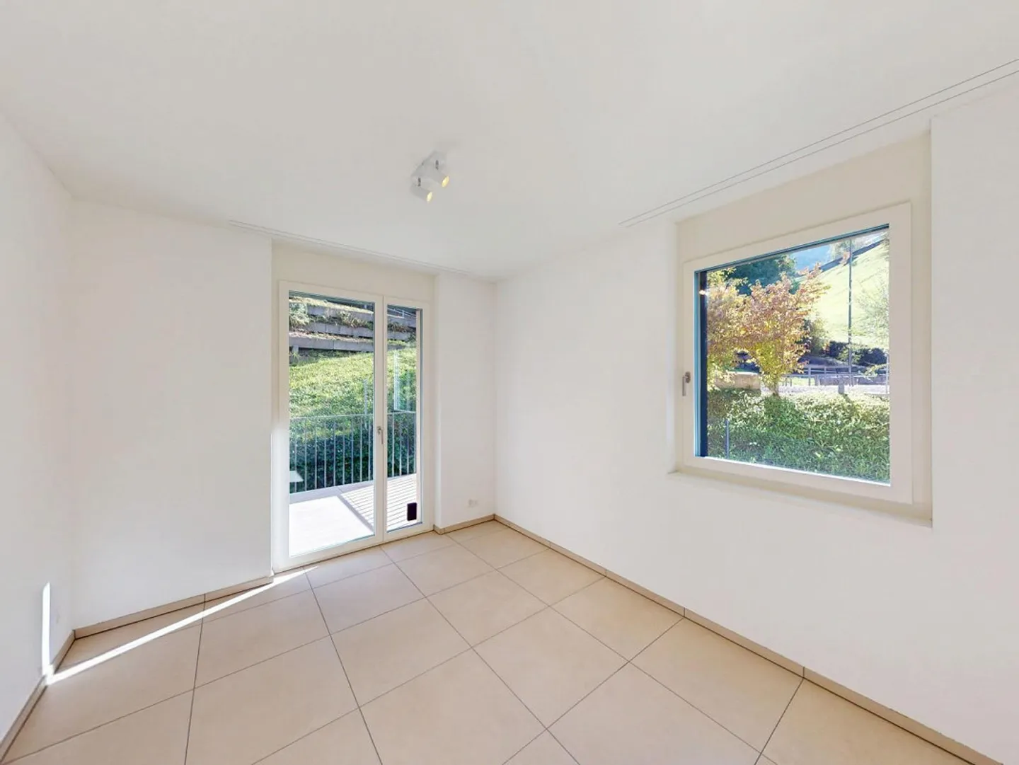 Exklusives Apartment mit Seeblick - Foto 11 von 12