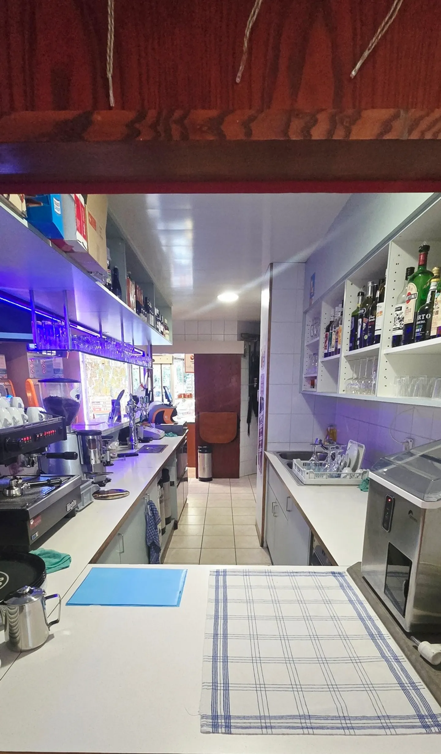 Café-Bar avec Vente à Emporter - Photo 7 sur 7