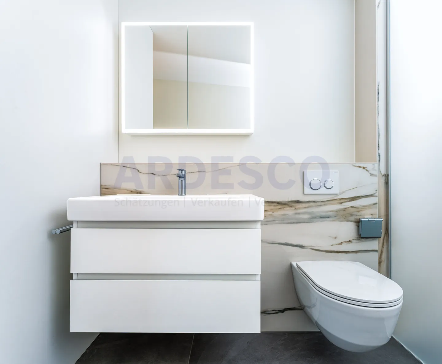 Aareblick & City Proximity – Available Immediately! - Photo 5 of 11