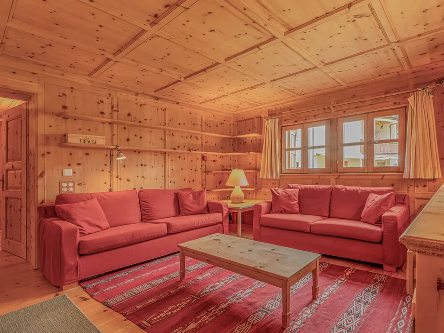 Authentic Alpine Luxury – Long-Term Holiday Rental - Photo 3 of 12