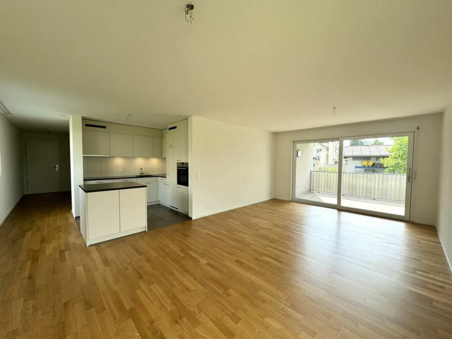 Vivere moderno e luminoso - Foto 1 di 8