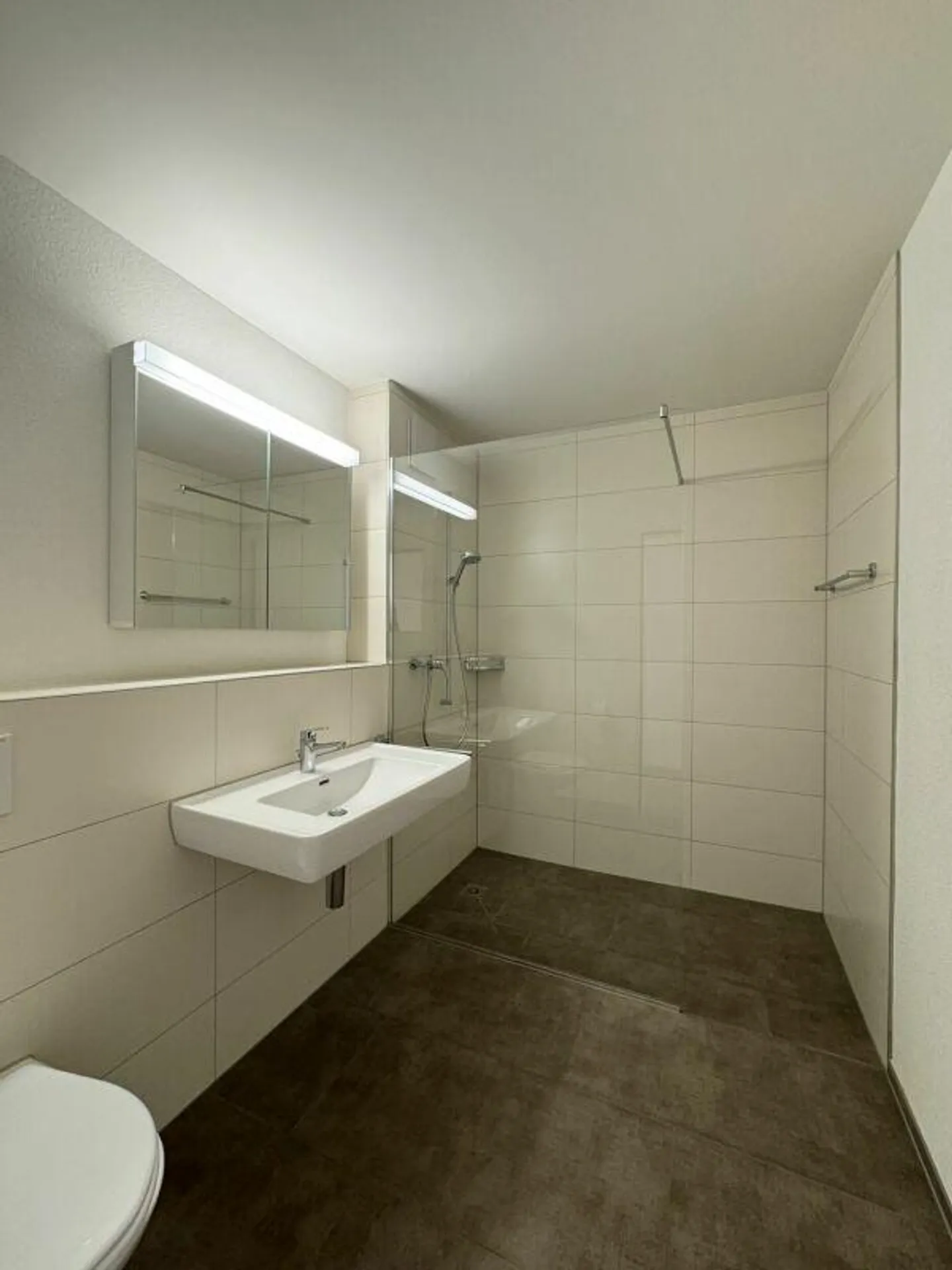 Vivere moderno e luminoso - Foto 4 di 8