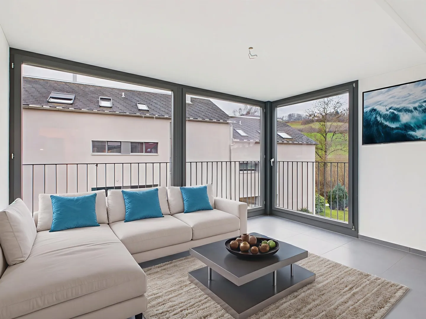 Appartement moderne de 5,5 pièces avec ascenseur et parking, Muri AG - Photo 2 sur 12