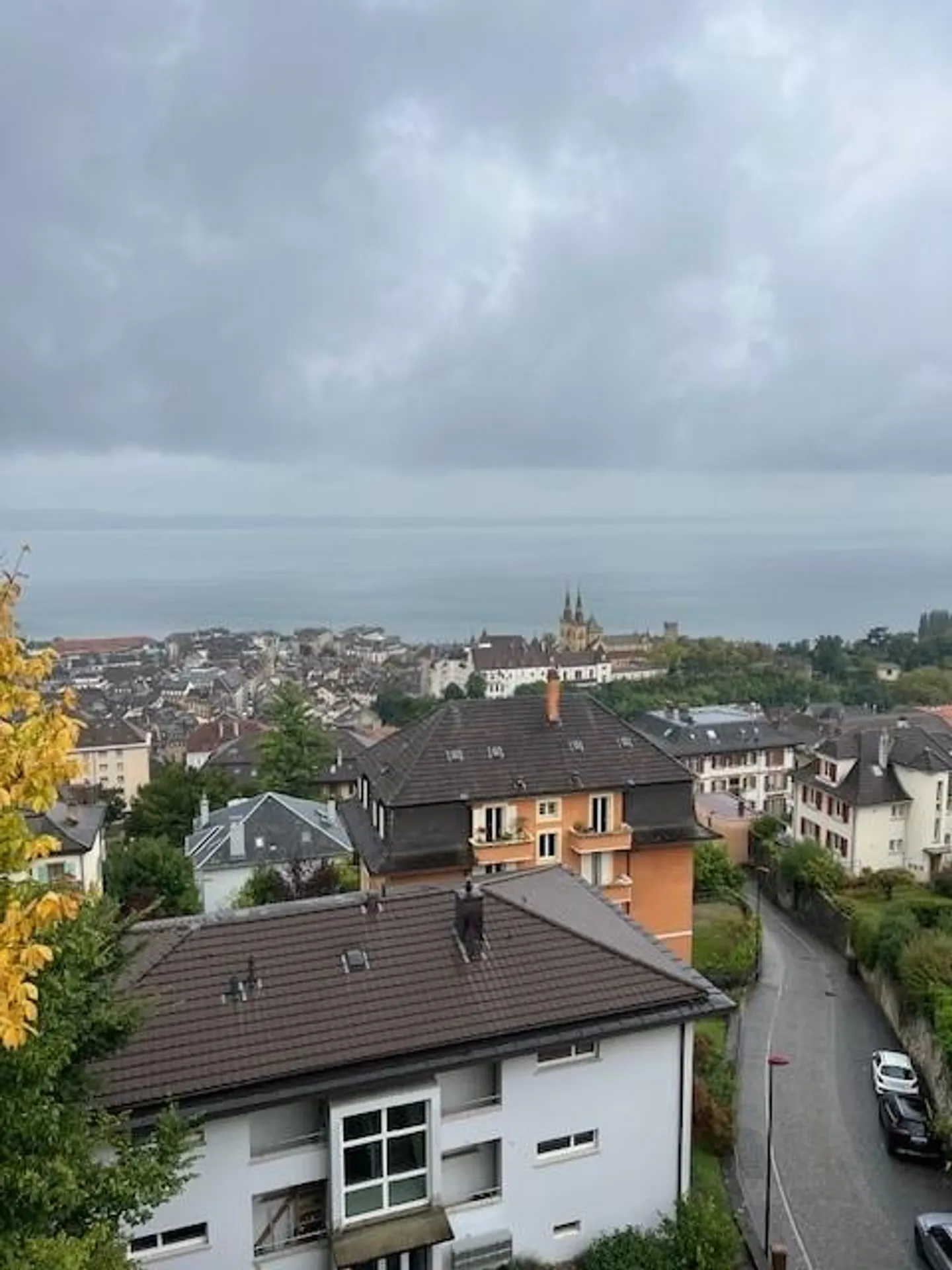 Studio mansardato completamente ristrutturato con vista mozzafiato - Foto 6 di 6