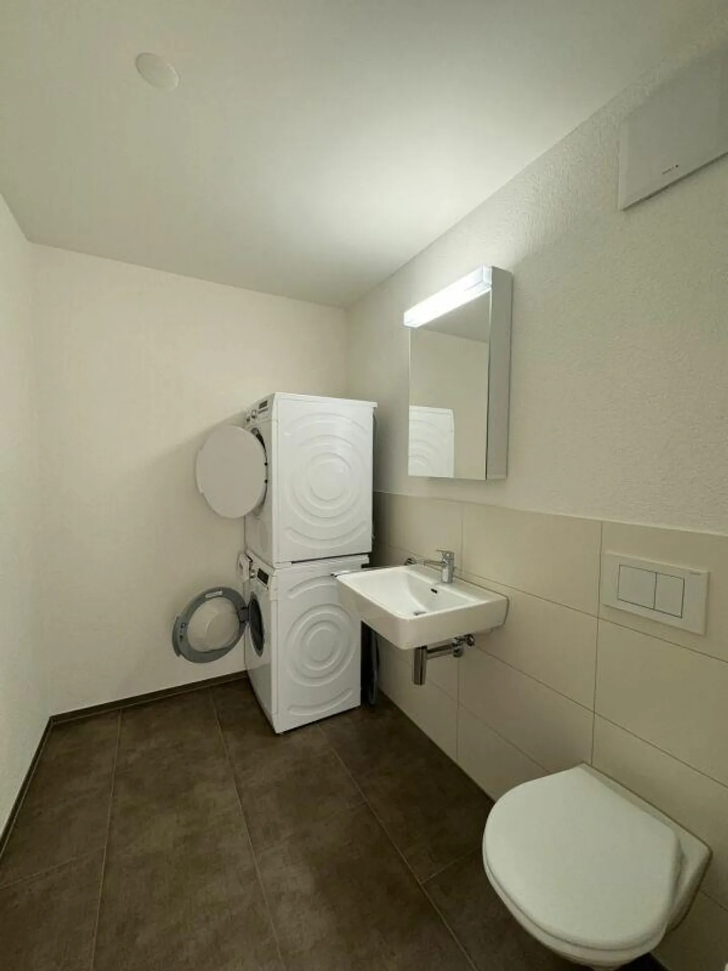 Vivere moderno e luminoso - Foto 5 di 8