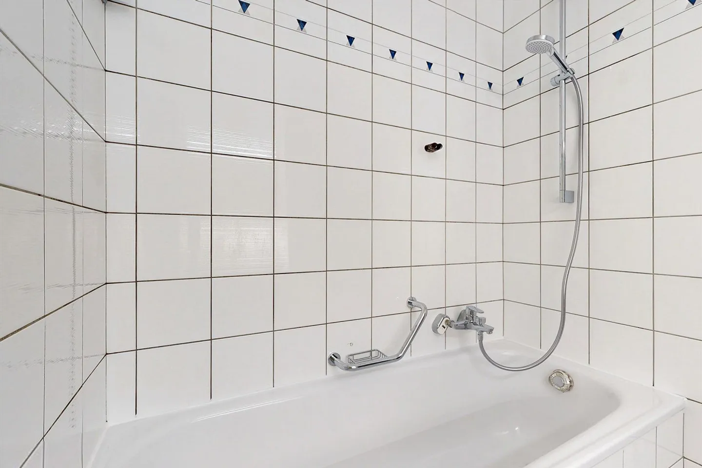 Accommodation with private garden - Photo 9 of 11