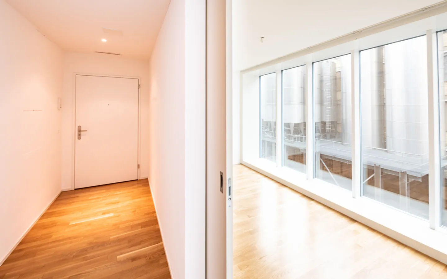 Modern apartment in the Cypress Courtyard! - Photo 8 of 8