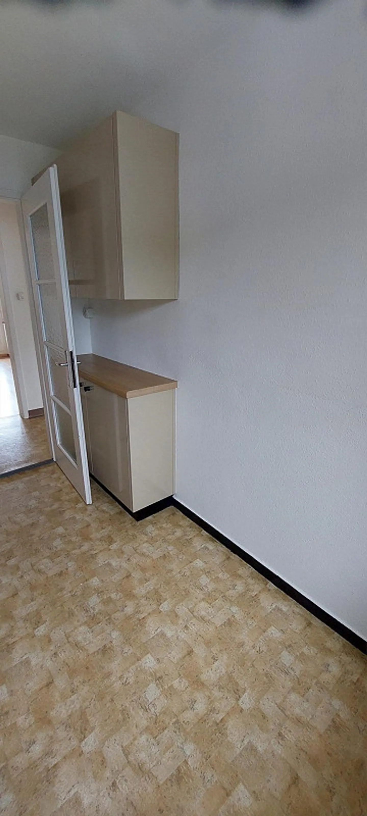 Appartamento Incantevole a Neuhausen - Foto 7 di 11