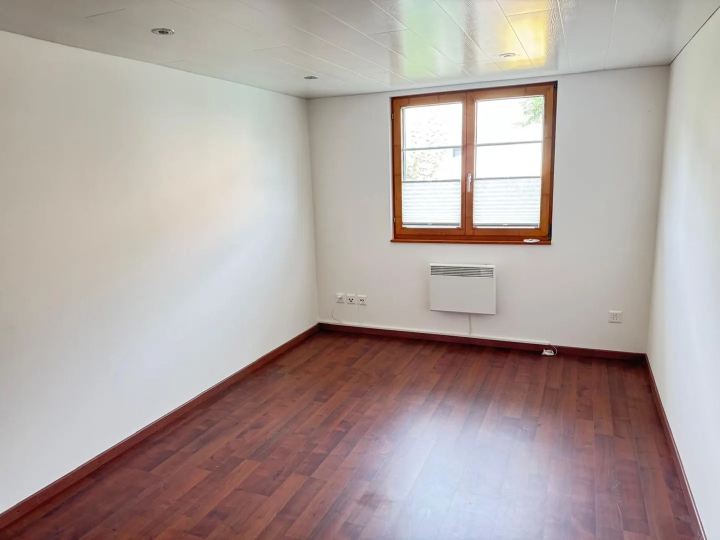 Casa a schiera di 7,5 stanze con un fascino particolare - Foto 6 di 13