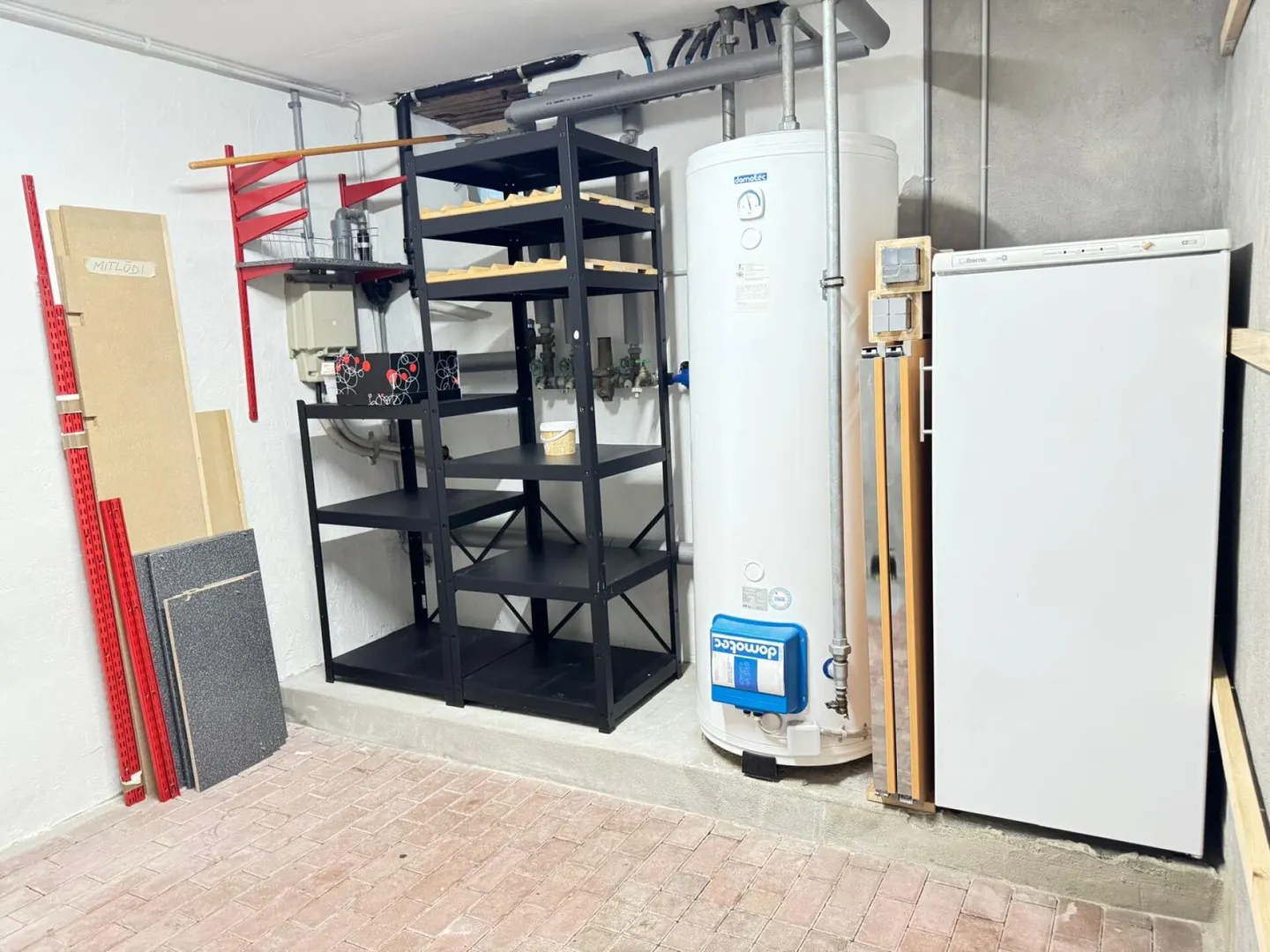 Casa a schiera di 7,5 stanze con un fascino particolare - Foto 10 di 13