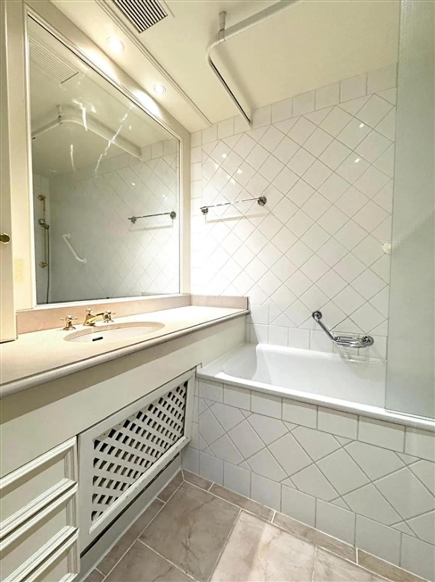 Wohnung mieten - Foto 11 von 13