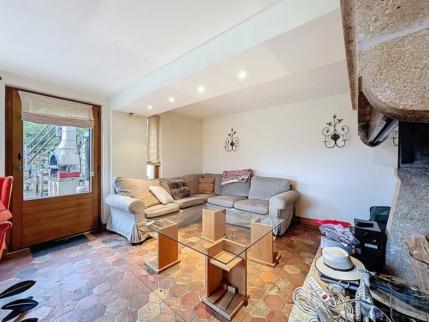 Your family base camp in the heart of the mountains - Photo 1 of 18