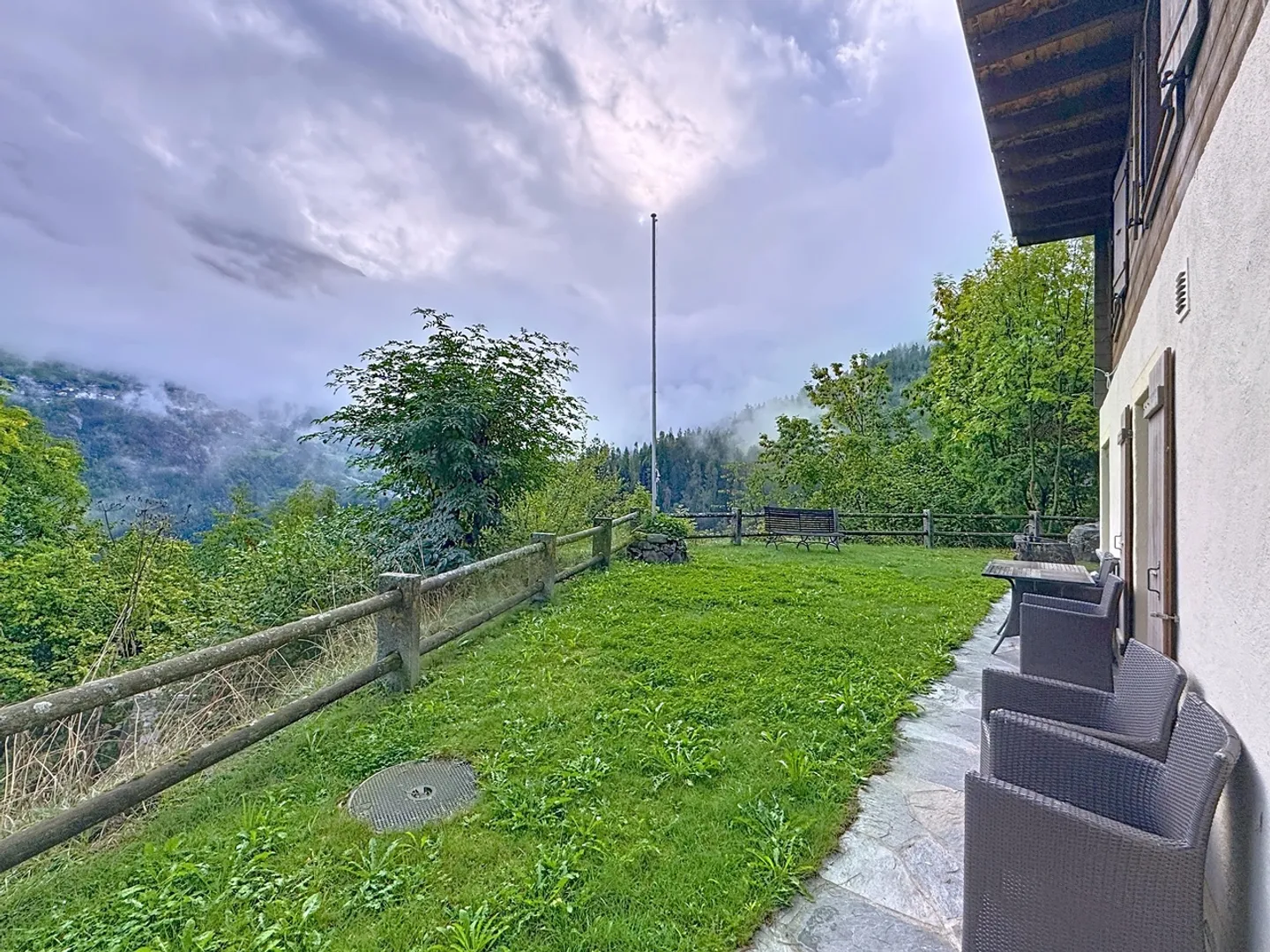 Your family base camp in the heart of the mountains - Photo 17 of 18