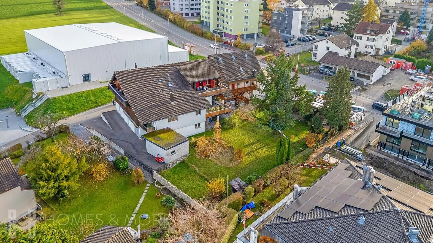 Spacious Family Home in Horgen - Photo 13 of 13