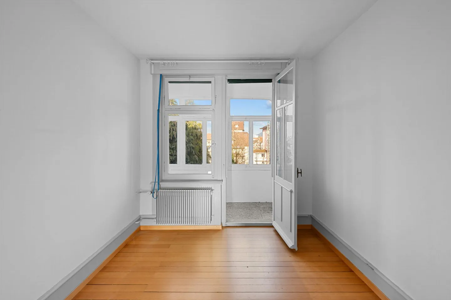 Dachwohnung mit charmantem Altbauflair - Foto 4 di 13