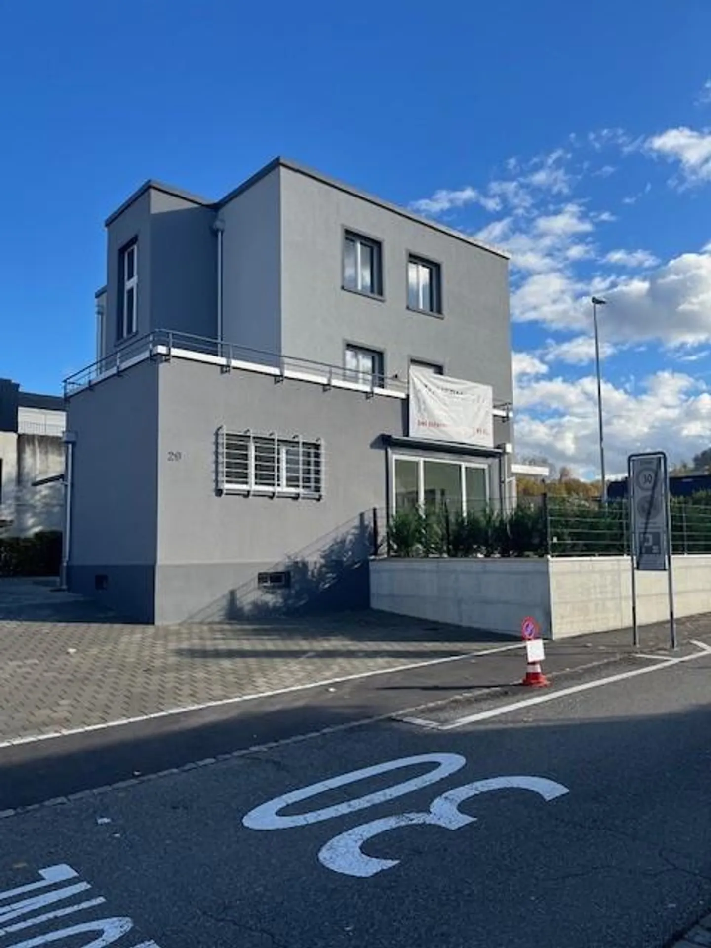 Appartement moderne de 3,5 pièces avec beaucoup de confort à Pratteln - Photo 1 sur 13