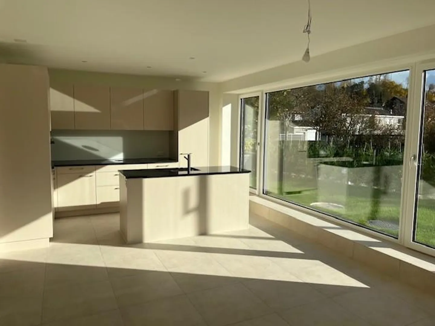 Appartement moderne de 3,5 pièces avec beaucoup de confort à Pratteln - Photo 5 sur 13