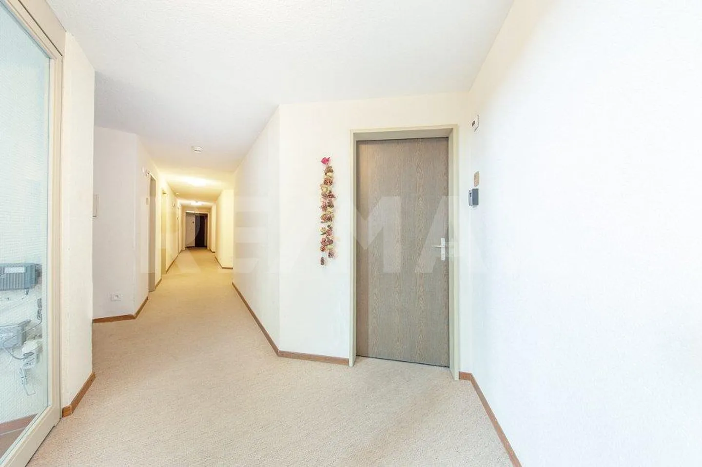 Appartement de vacances attrayant et meublé de 2,5 pièces sur la terrasse ensoleillée de Stoos SZ - Photo 5 sur 13