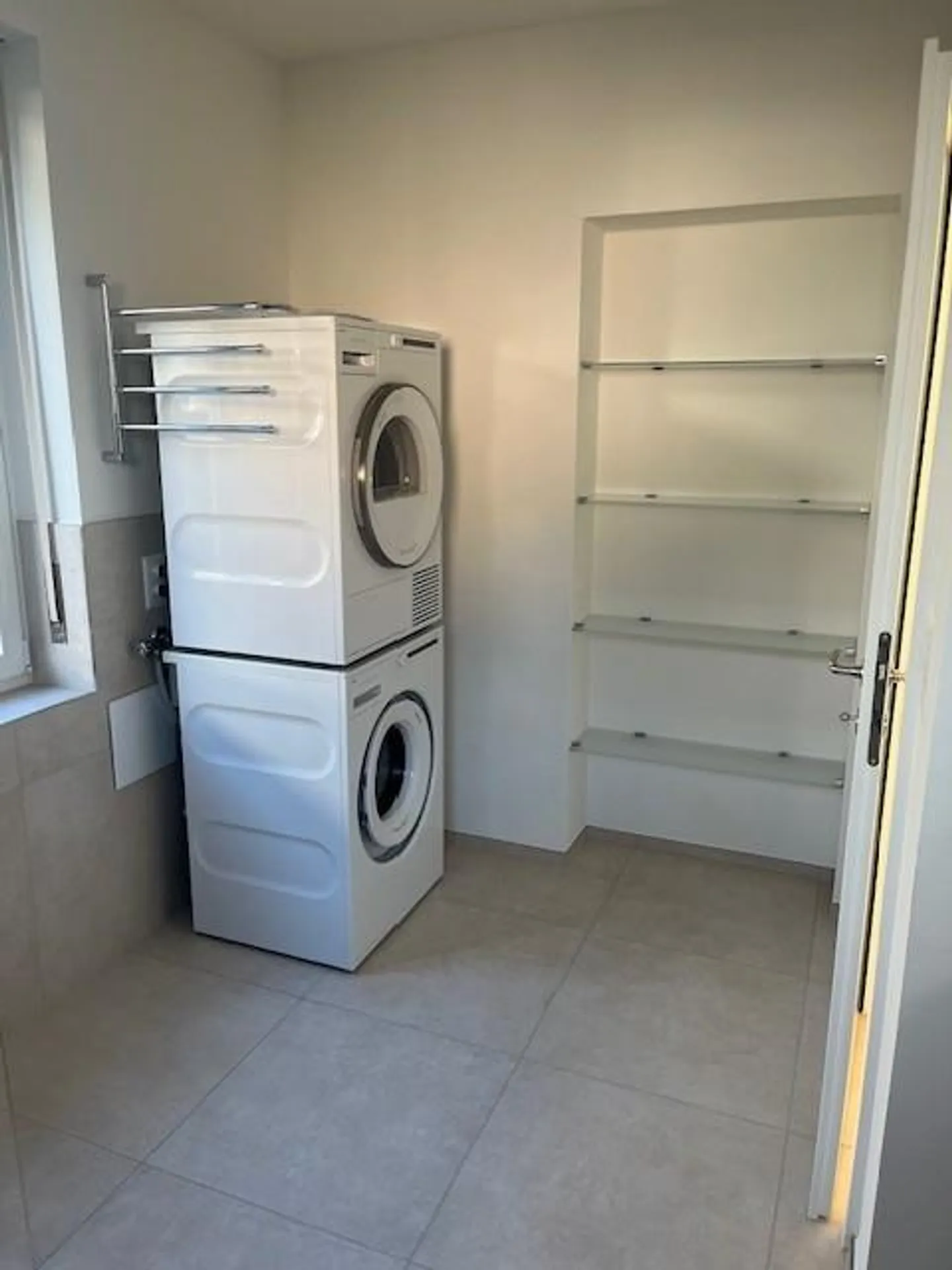 Appartement moderne de 3,5 pièces avec beaucoup de confort à Pratteln - Photo 13 sur 13